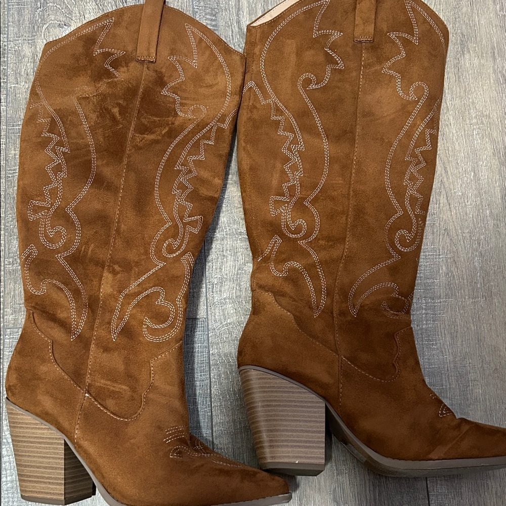 Soda Brown Suede Heeled Boots - Picture 2 of 4